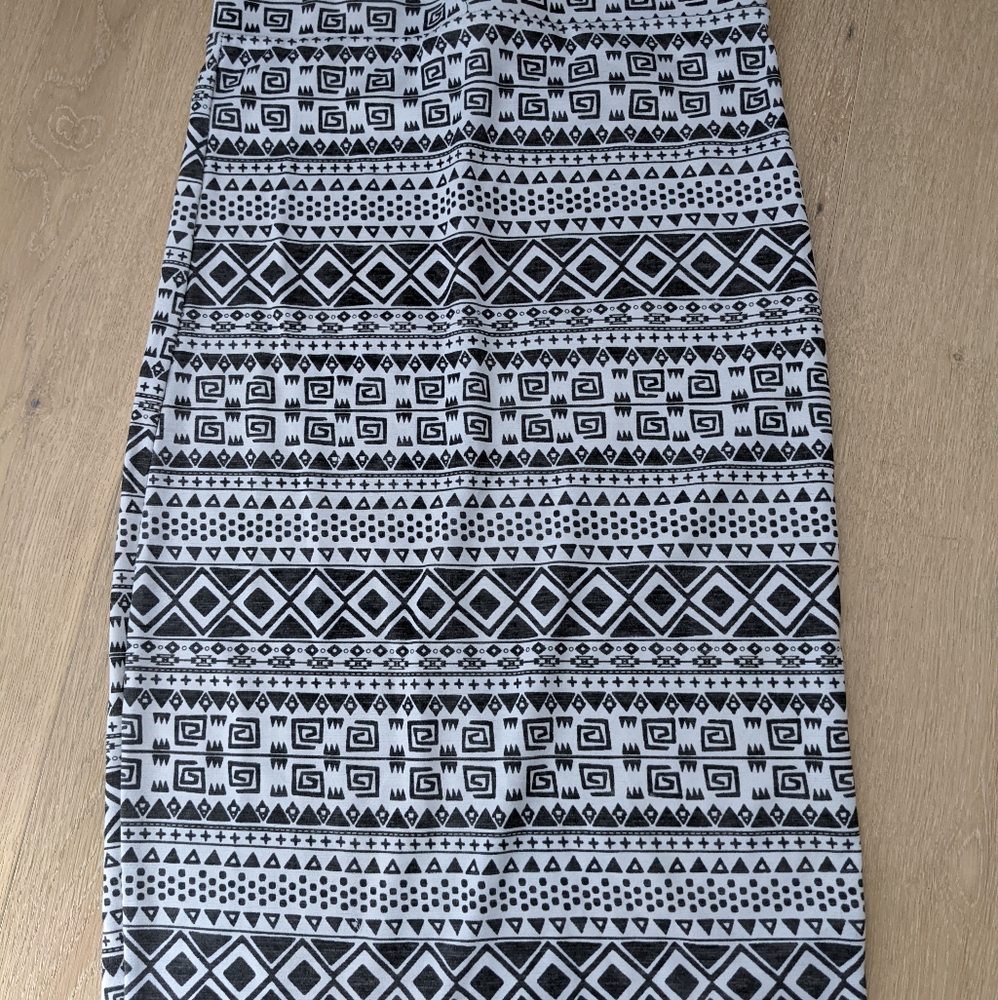 Printed pencil skirt